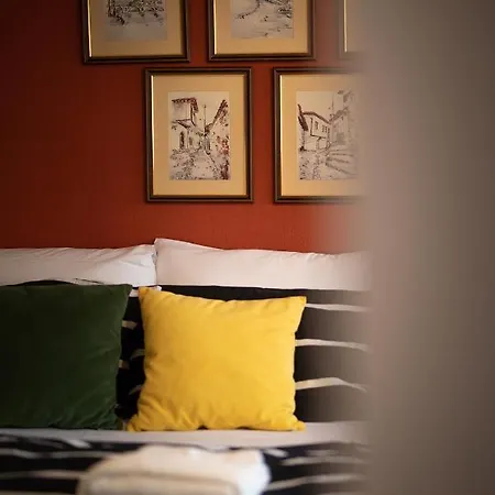 Apartment 9 Kateshet *