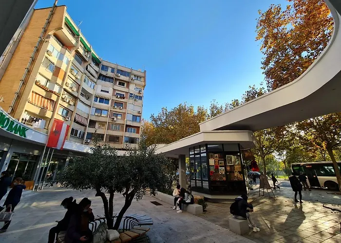 9 Kateshet Tirana